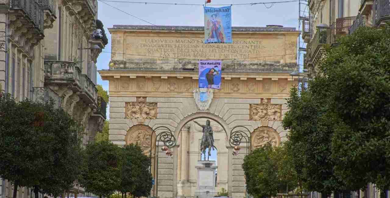 visiter montpellier place royale