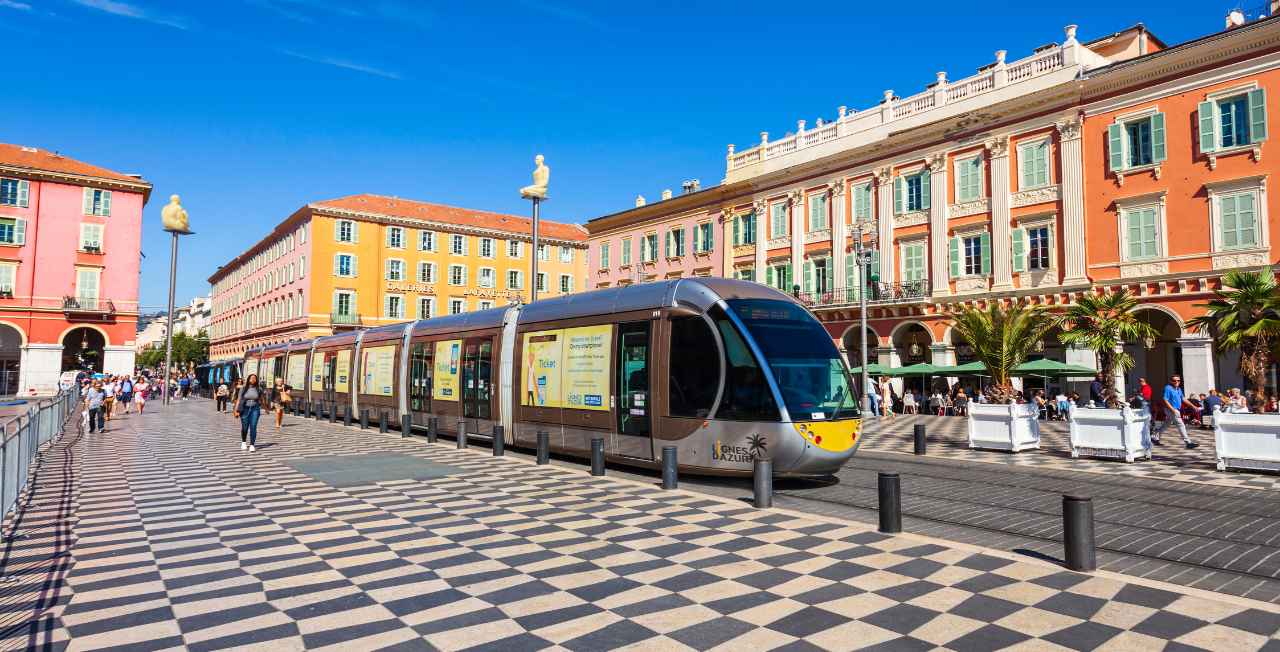 visiter nice place massena