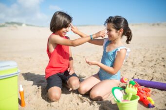 Check-list : vacances en famille – Guide complet pour des vacances avec des enfants